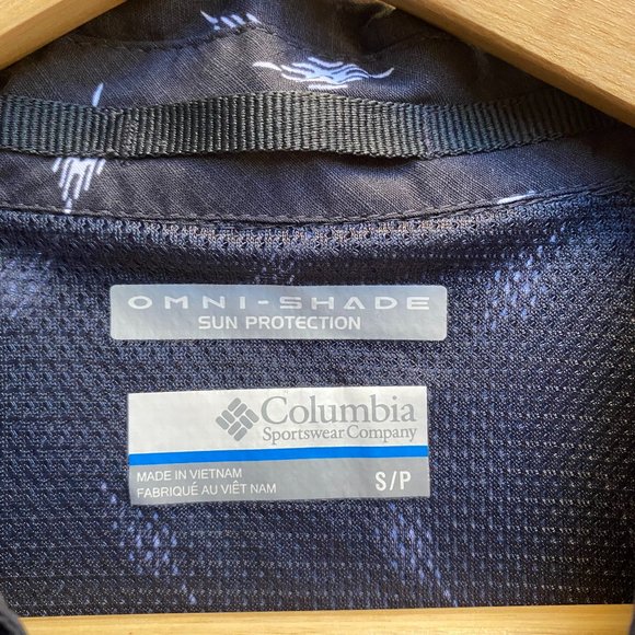 Columbia - hiking shirt - women's small - Picture 2 of 4